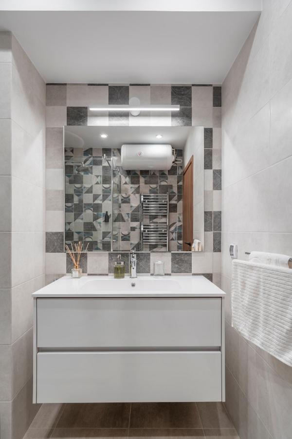 סופיה New High-End Designer 3Br Central Apt מראה חיצוני תמונה